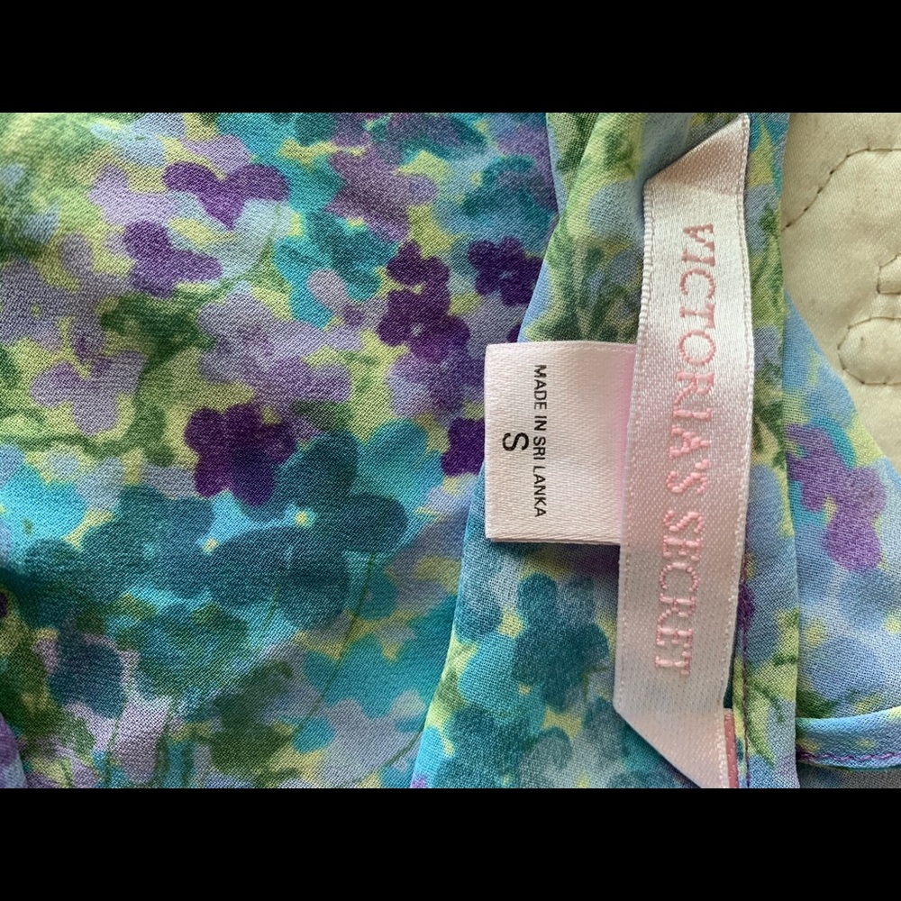 Victoria secret lingerie - Picture 2 of 2